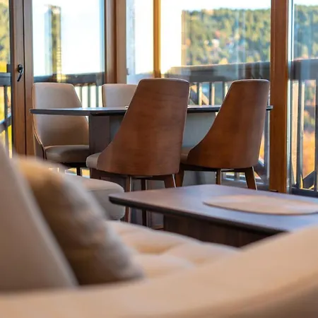 Apartment Vista47 Zoned Ii *